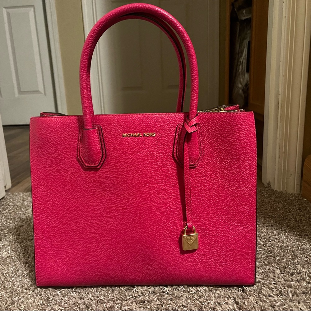 NWOT MICHAEL KORS MERCER WITH STRAP - Picture 11 of 12
